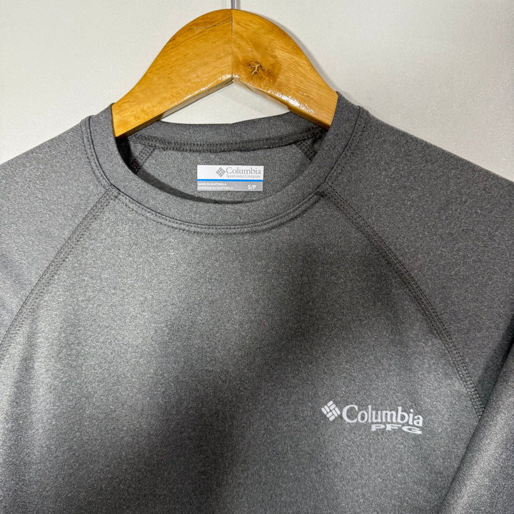 COLUMBIA SPORT TSHIRT GREY COLOUR