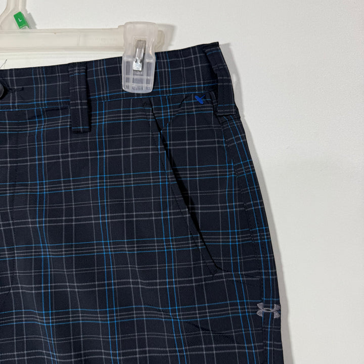 UNDER ARMOUR CHECKERED PERFORMANCE SHORT WITH STRETCH