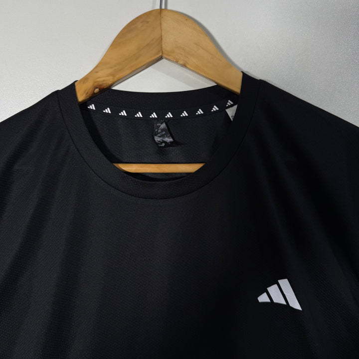 ADIDAS AEROREADY SPORT TSHIRT BLACK COLOUR
