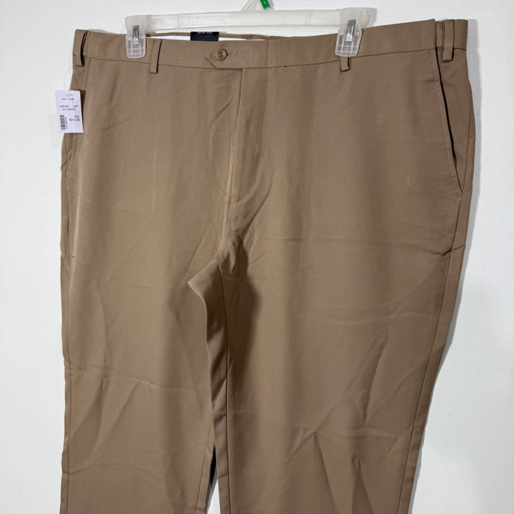JOS A BANK TAILORED FIT PERFORMANCE DRESS PANT BRAND NEW WITHOUT STRETCH