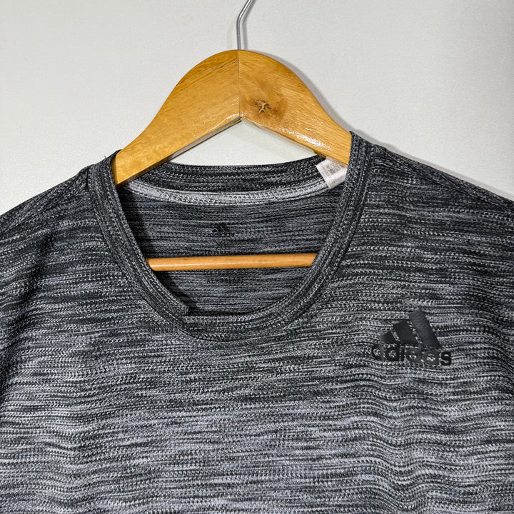 ADIDAS AEROREADY SPORT TSHIRT