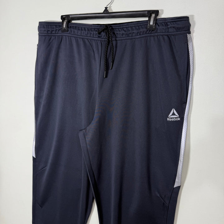 REEBOK SPORT TROUSER WITH BACK ZIP POCKETS DARK GREY COLOUR