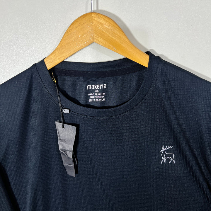 MAXERIA SPORT TSHIRT BRAND NEW