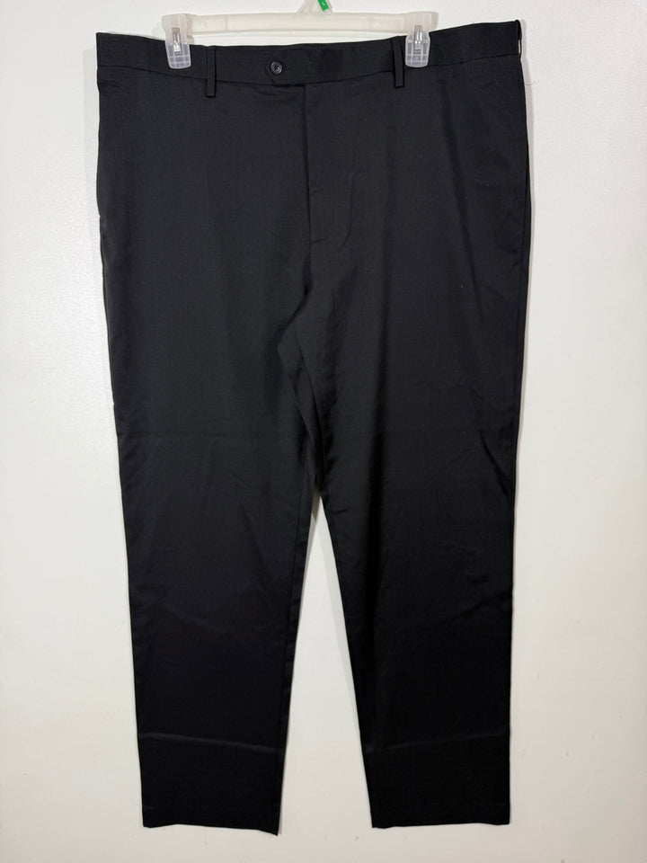 SAVANE STRAIGHT FIT FLAT FRONT STRETCH FABRIC NO IRON PERFORMANCE PERMANENT CREASE WICKING PERFORMANCE FLAT FRONT PANT BRAND NEW DARK GREY COLOUR