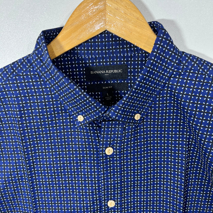 BANANA REPUBLIC SLIM FIT HALF SLEEVES SHIRT
