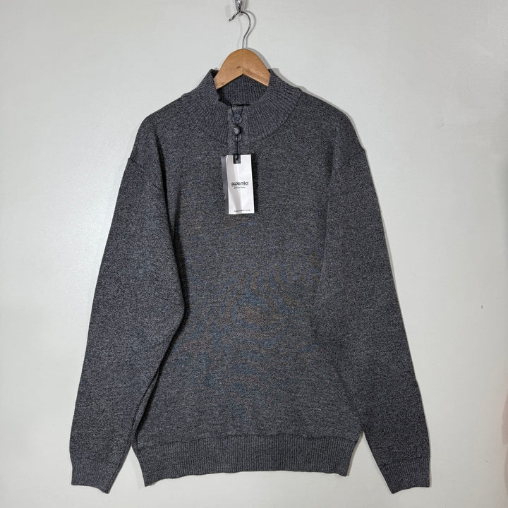 AKADEMIKS FOUR BUTTON COTTON SWEATER BRAND NEW GREY COLOUR