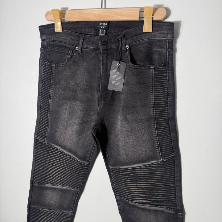 FOREVER 21 SLIM FIT DENIM PANT  BRAND NEW GREY COLOUR