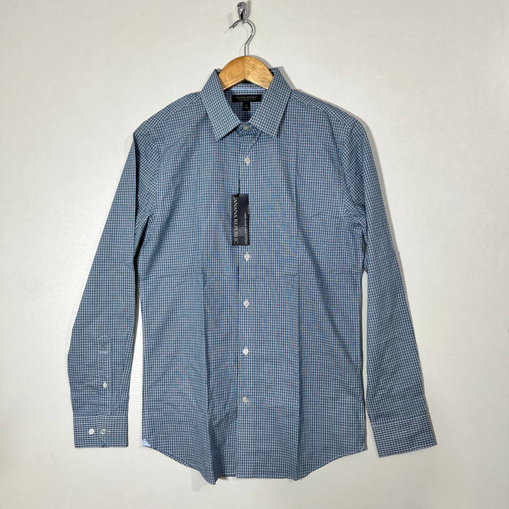 BANANA REPUBLIC CHECKERED SHIRT