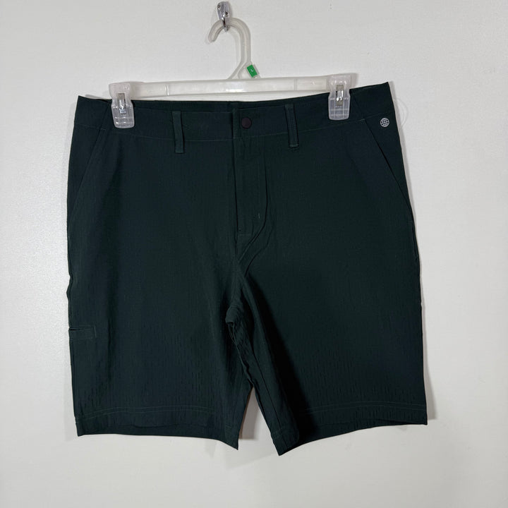 ADIDAS TEXTURED GOLF SHORT BRAND NEW WITH STRETCH GREEN COLOUR (3)