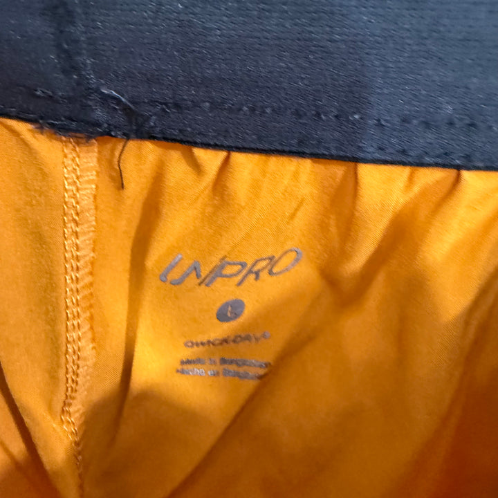 UNIPRO HYBRID PARACHUTE SHORT WITH STRETCH