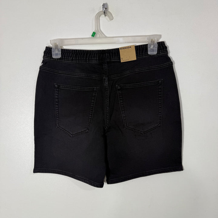 KIABI DENIM SHORT BRAND NEW WITH STRETCH