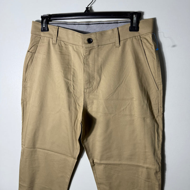 NIKE DRI FIT STRAIGHT FIT PERFORMANCE PANT WITH STRETCH