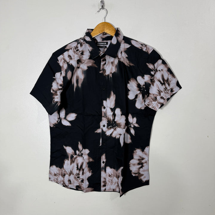 CONNOR CLASSIC FIT HALF SLEEVES SHIRT