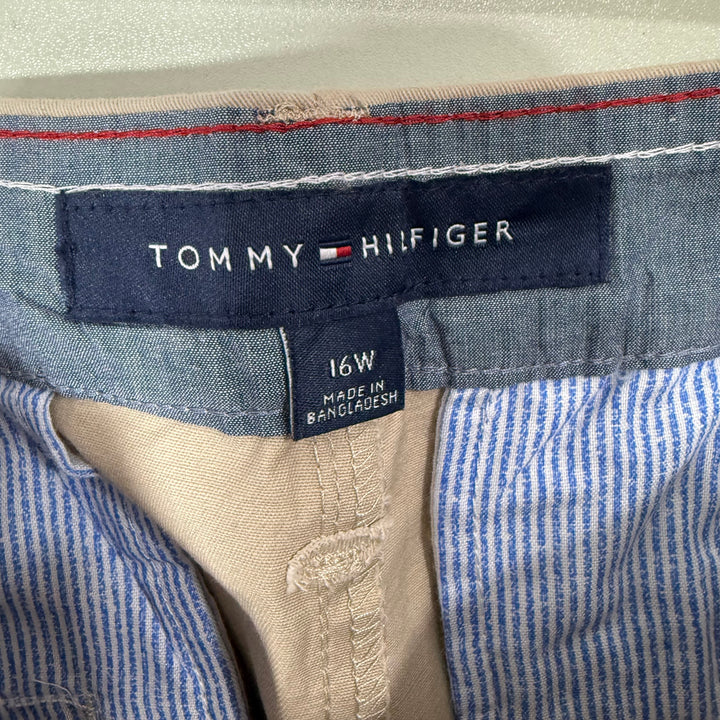 TOMMY HILFIGER WOMEN COTTON CHINO SHORT BRAND NEW WITH STRETCH (7)