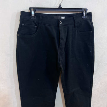 HYPE STRAIGHT FIT COTTON JEANS WITH STRETCH - JS BROTHERS 