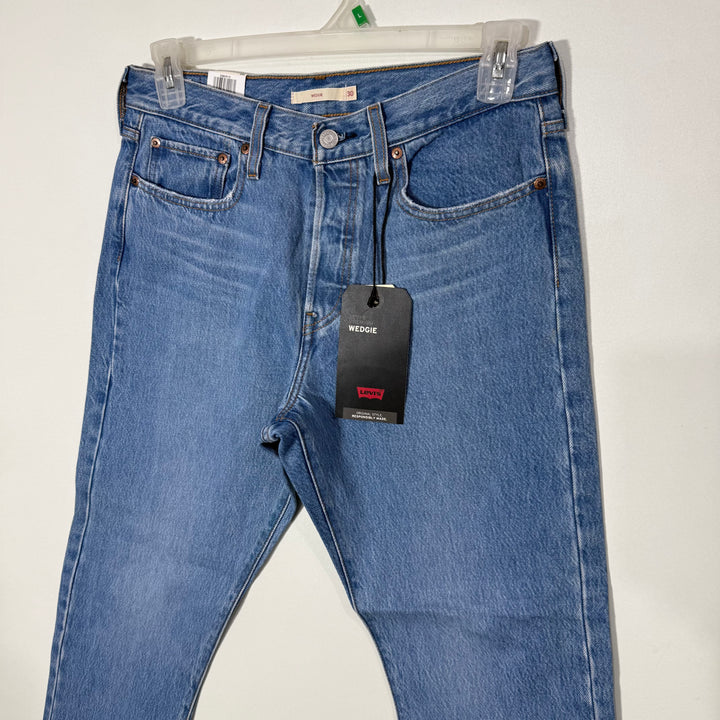 LEVIS SKINNY FIT DENIM PANT BRAND NEW WITH STRETCH