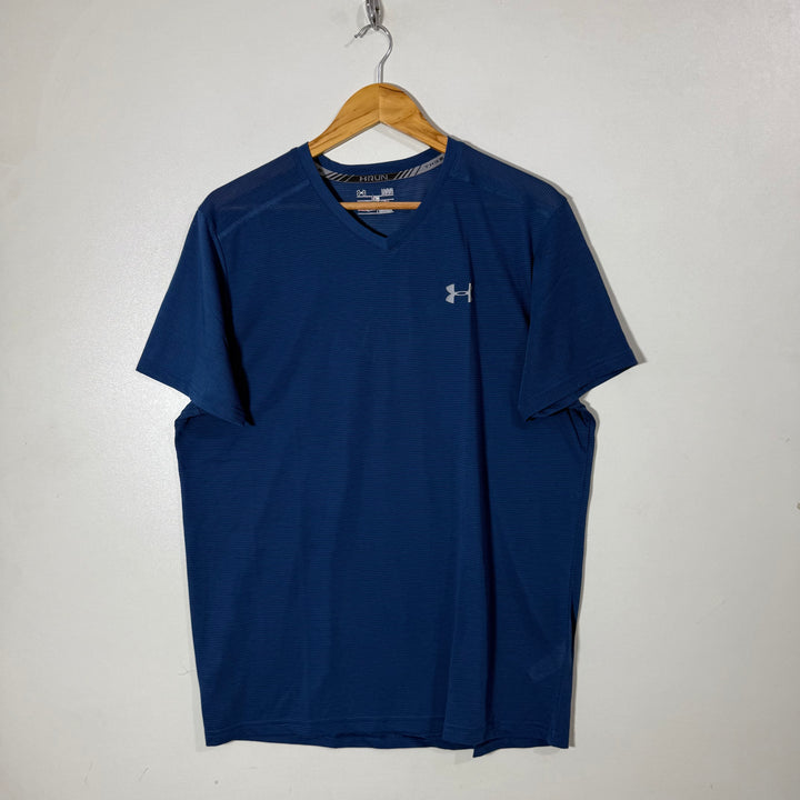 UNDER ARMOUR HEATGEAR  V NECK SPORT TSHIRT