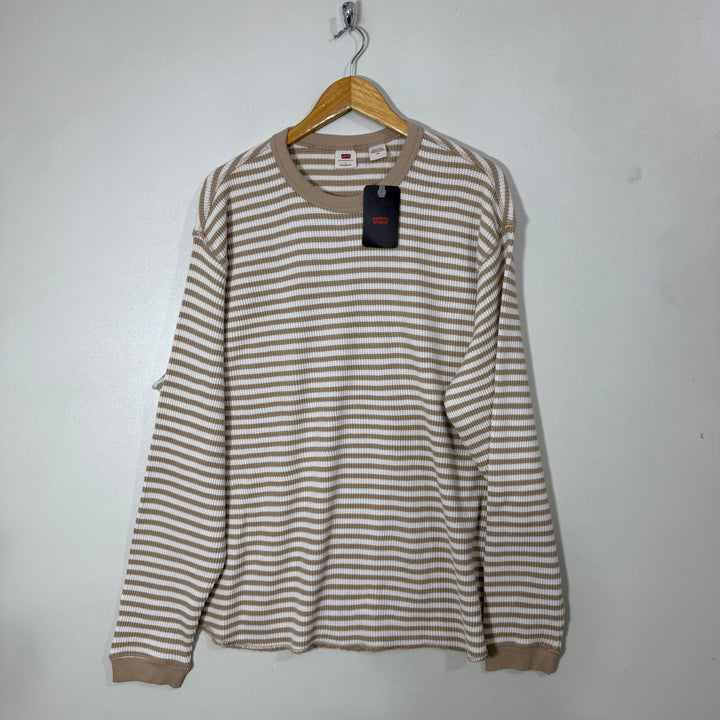 LEVIS RELAXED FIT SWEATER BRAND NEW