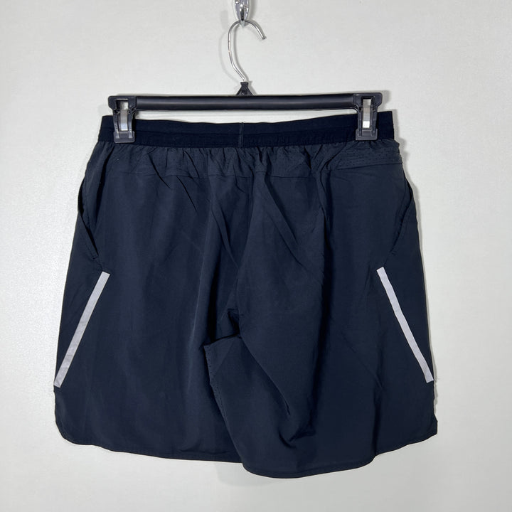 NIKE LIGHT WEIGHT RUNNING SHORT