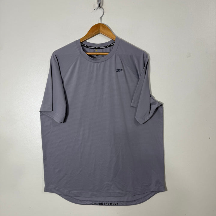 REEBOK SPORT TSHIRT