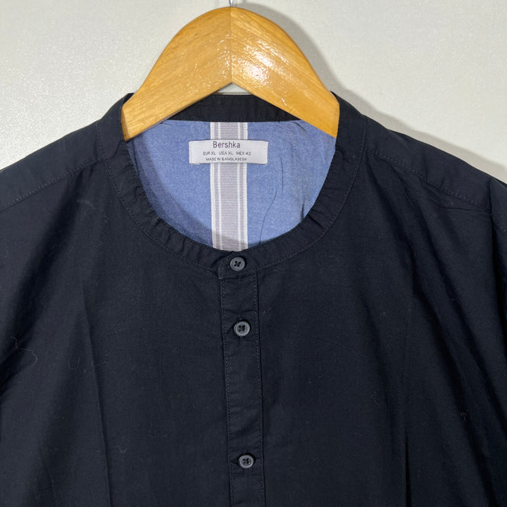 BERSHKA BEN COLLAR SHIRT