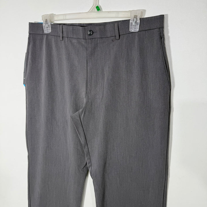 SAVANE STRAIGHT FIT PERFORMANCE PANT BRAND NEW WITH STRETCH