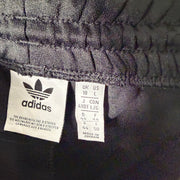 ADIDAS ORIGINALS WOMEN SPORT TROUSER WITH SIDE ZIP POCKETS BLACK COLOUR