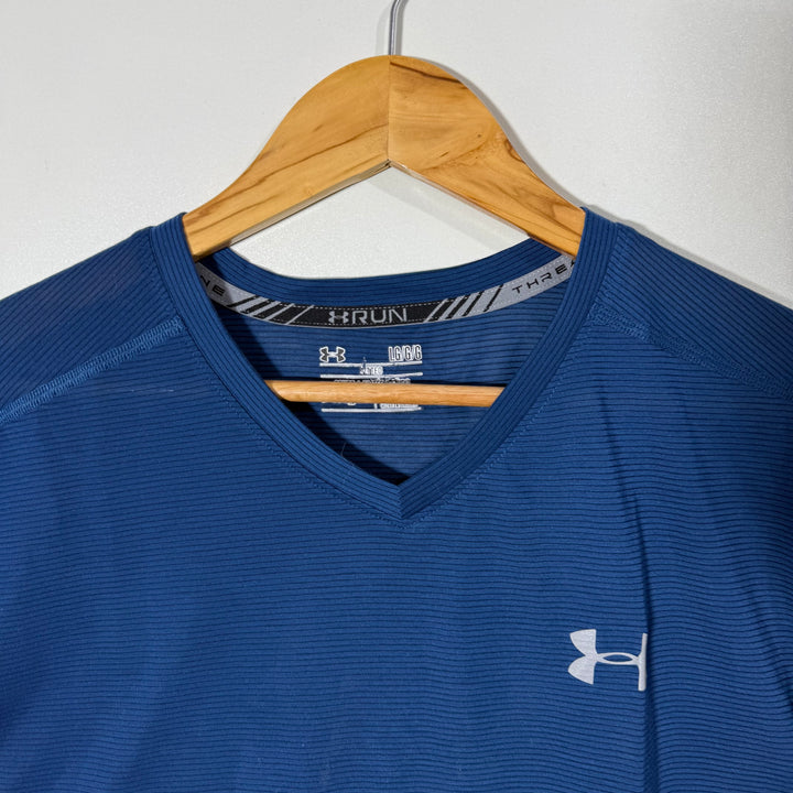 UNDER ARMOUR HEATGEAR  V NECK SPORT TSHIRT