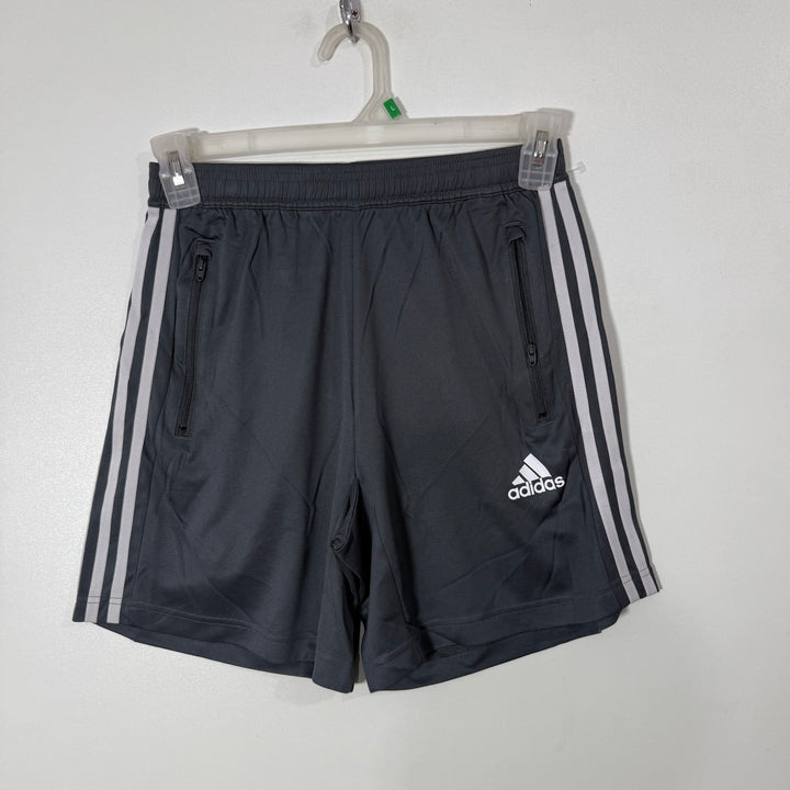 ADIDAS AEROREADY SPORT SHORT WITH SIDE ZIP POCKET GREY COLOUR