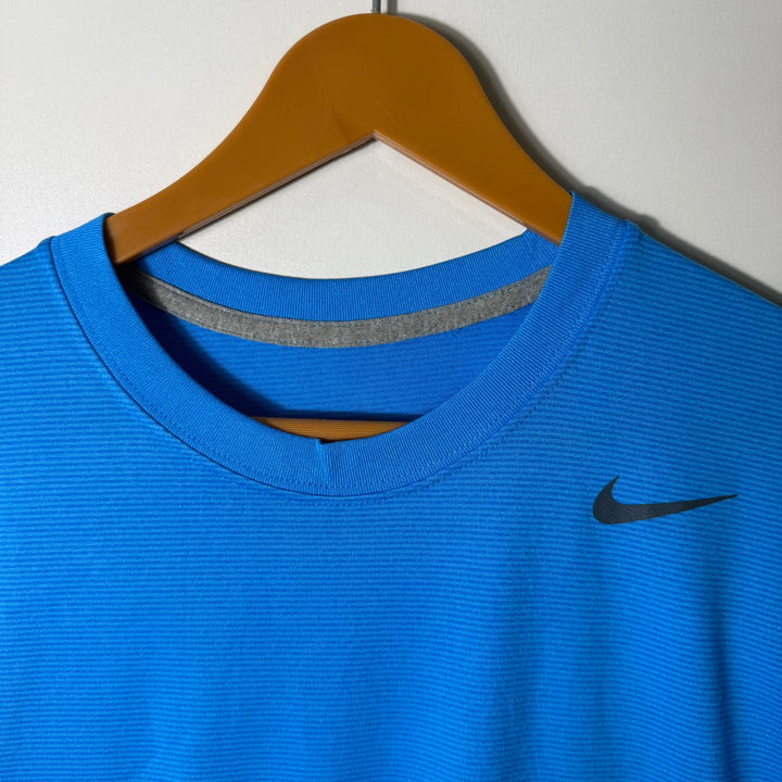 NIKE DRI FIT SPORT TSHIRT