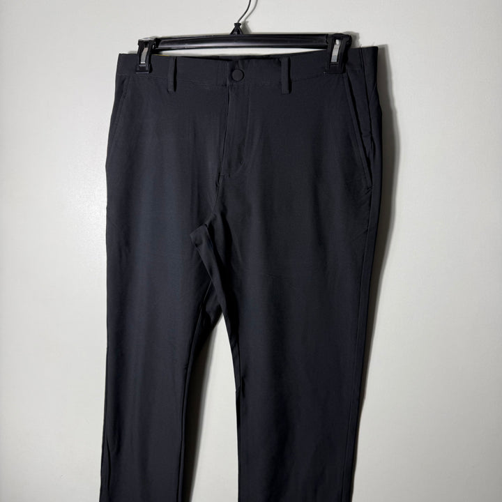 GREG NORMAN PERFORMANCE WITH STRETCH BRAND NEW BLACK COLOUR