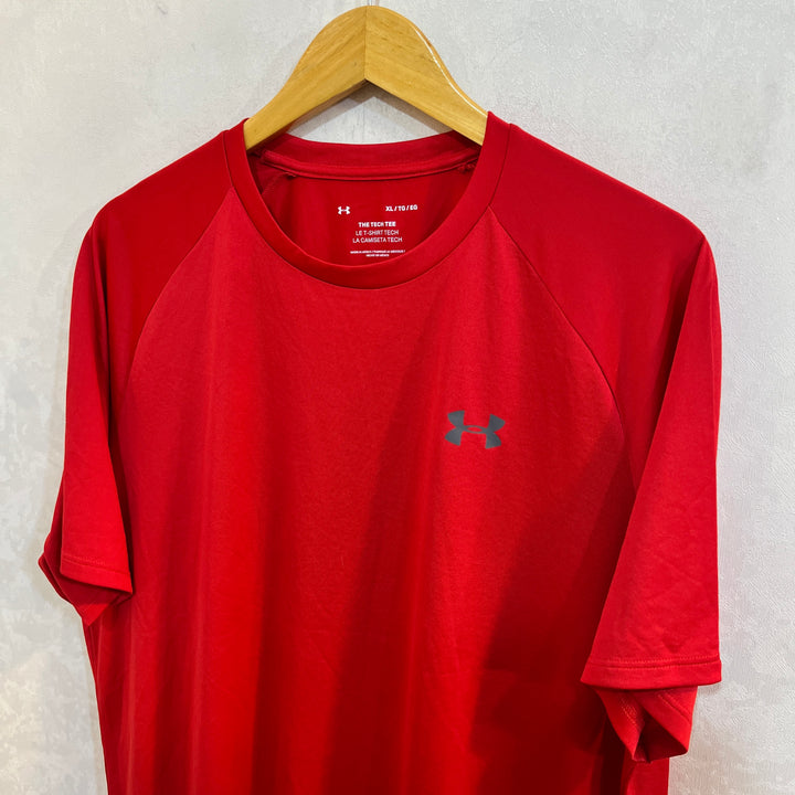 UNDER ARMOUR SPORT TSHIRT