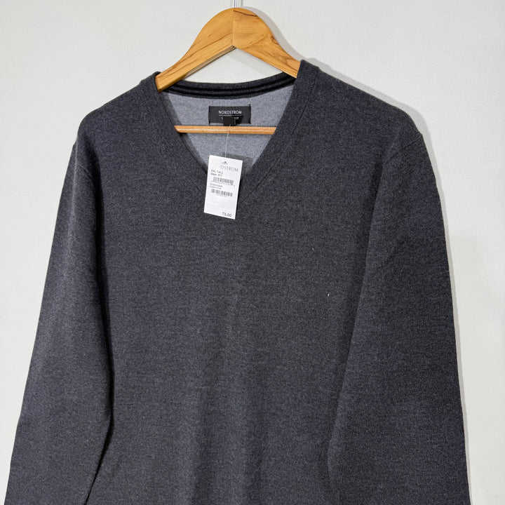 NORDSTORM V NECK EXTRA FINE MERINO WOOL SWEATER BRAND NEW