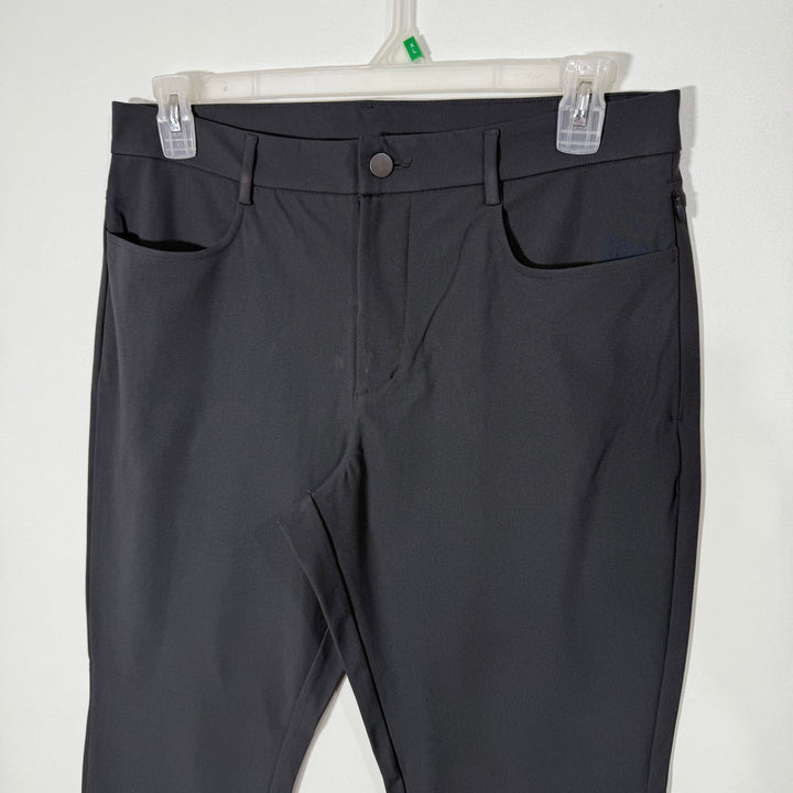 OLD NAVY ACTIVE SLIM FIT 4 WAY STRETCH PERFORMANCE PANT GREY COLOUR