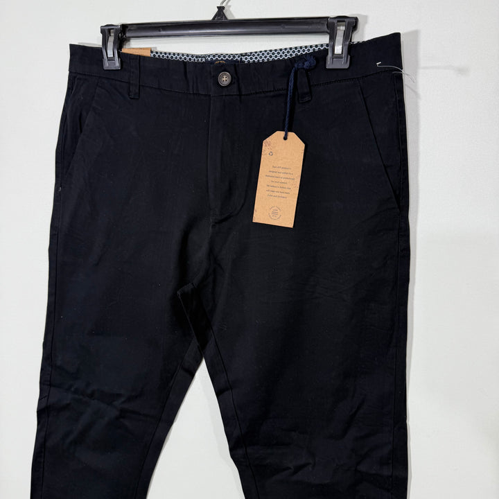 ACROSS THE POND SLIM FIT COTTON CHINO PANT BRAND NEW WITH STRETCH BLACK COLOUR