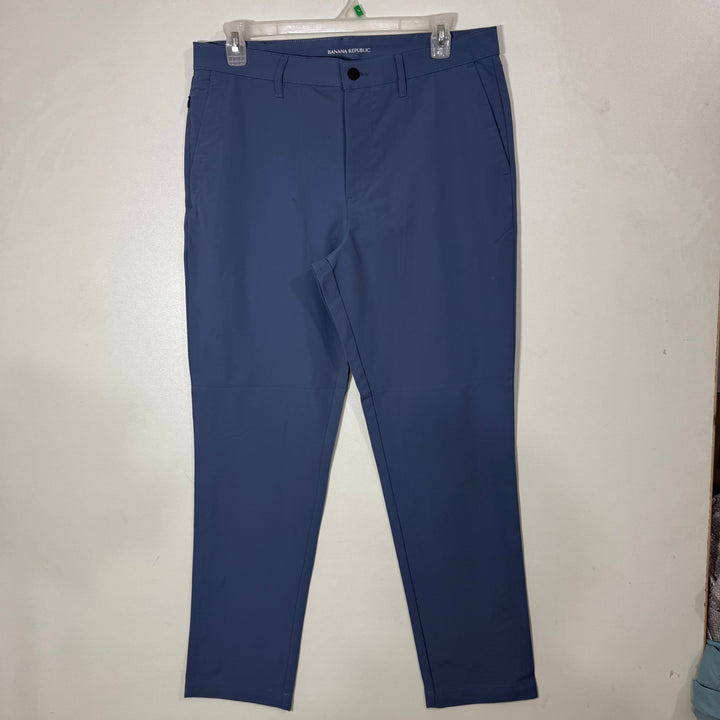 BANANA REPUBLIC SLIM FIT PERFORMANCE PANT WITH STRETCH