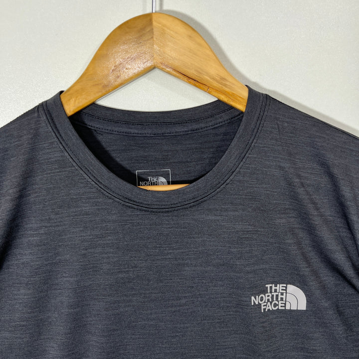 THE NORTH FACE SPORT TSHIRT