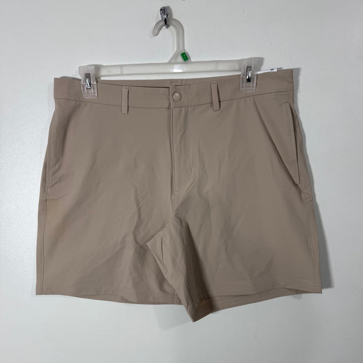 OLD NAVY ACTIVE PERFORMANCE SHORT BRAND NEW WITH STRETCH