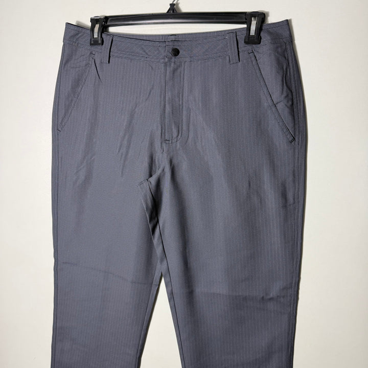 PUMA STRAIGHT FIT PERFORMANCE PANT WITHOUT STRETCH GREY COLOUR