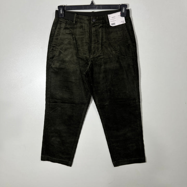 UNIQLO CORDUROY PANT BRAND NEW WITH STRETCH