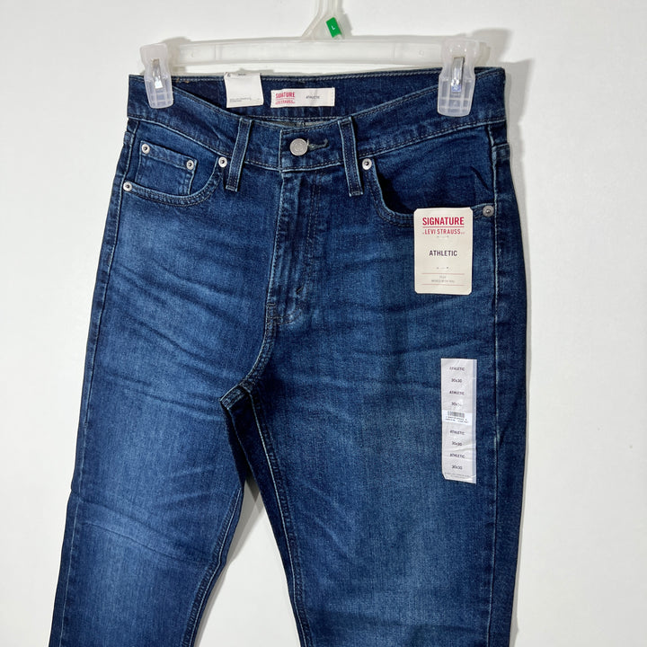 LEVIS SIGNATURE ATHLETIC FIT DENIM PANT BRAND NEW WITH STRETCH