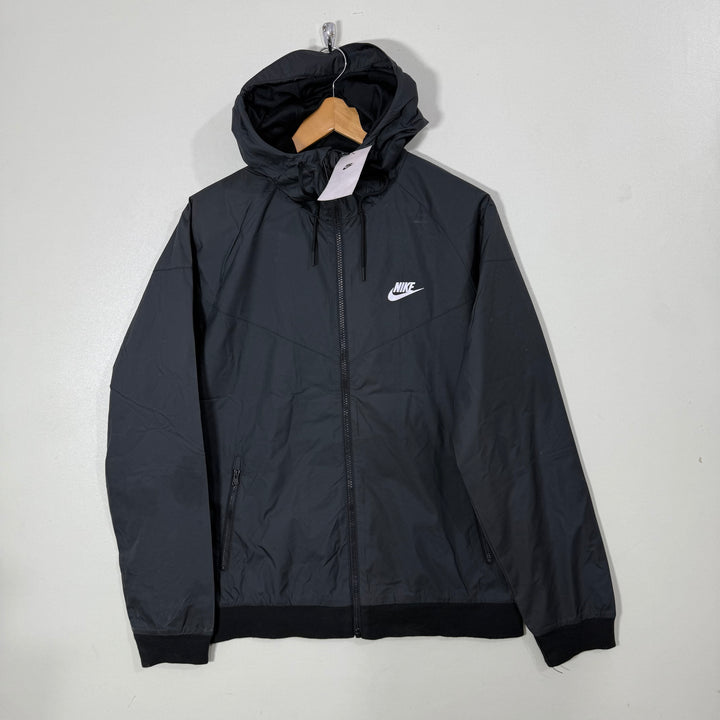 NIKE PARACHUTE JACKET BRAND NEW WITH HOOD