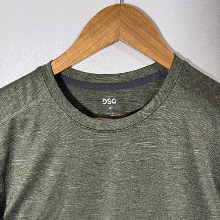 DSG SPORT TSHIRT GREEN COLOUR