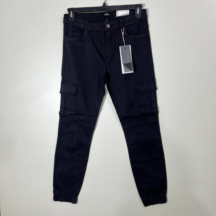 ONLY SKINNY FIT CARGO PANT BRAND NEW WITH STRETCH