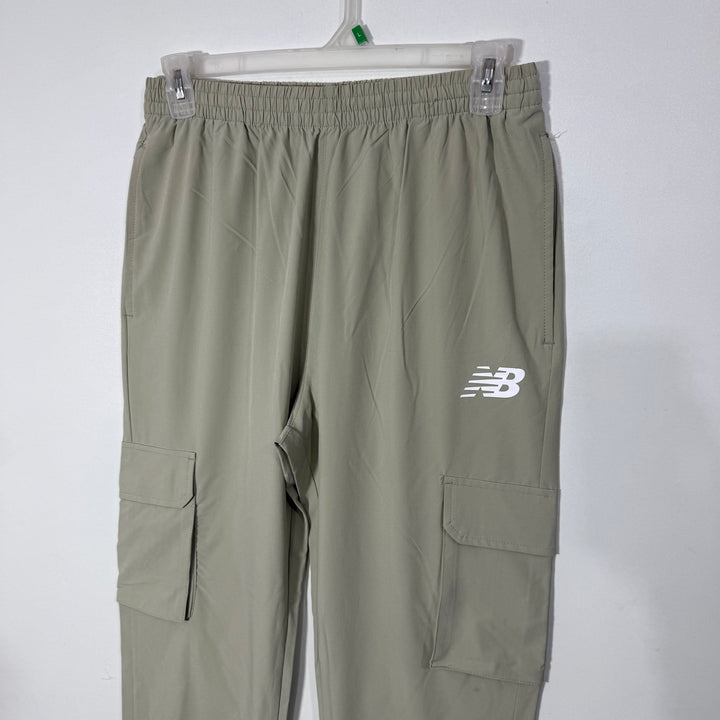 NEW BALANCE HYBRID PARACHUTE CARGO TROUSER