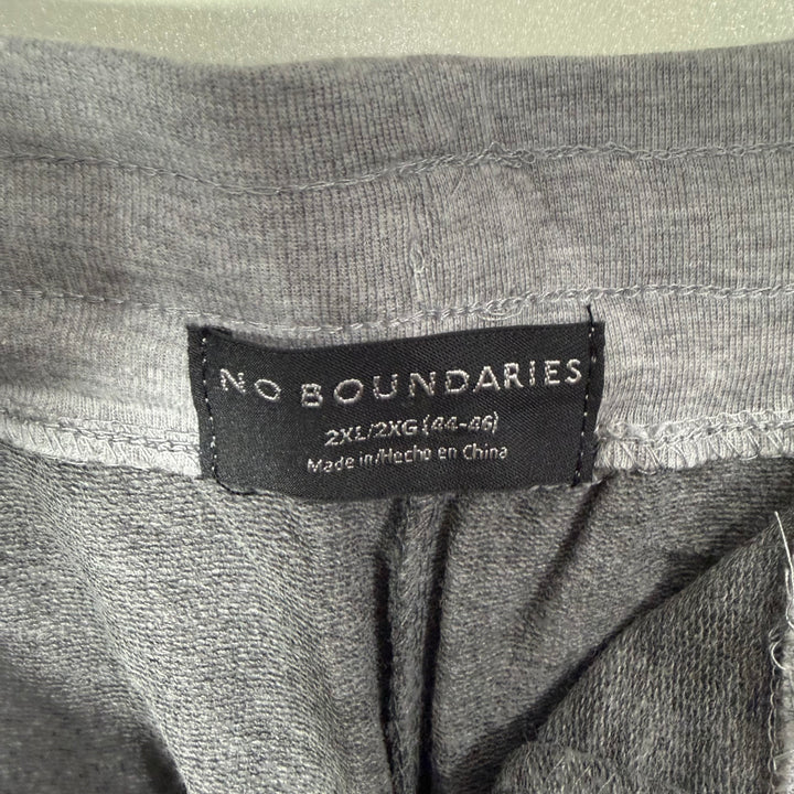 NO BOUNDARIES SPORT SHORT BRAND NEW GREY COLOUR