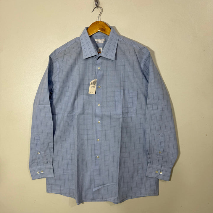 VAN HEUSEN REGULAR FIT CHECKERED SHIRT BRAND NEW