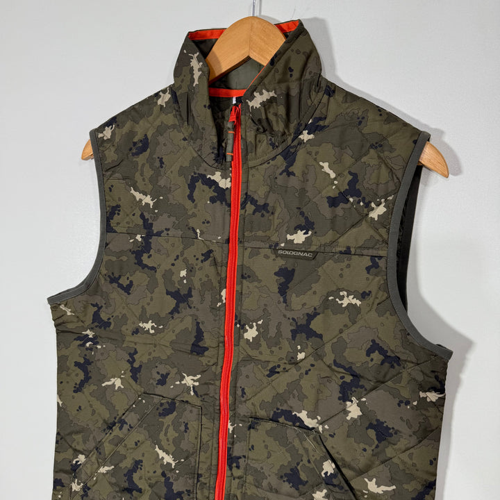 DECATHLON CAMOUFLAGE SLEEVES LESS JACKET