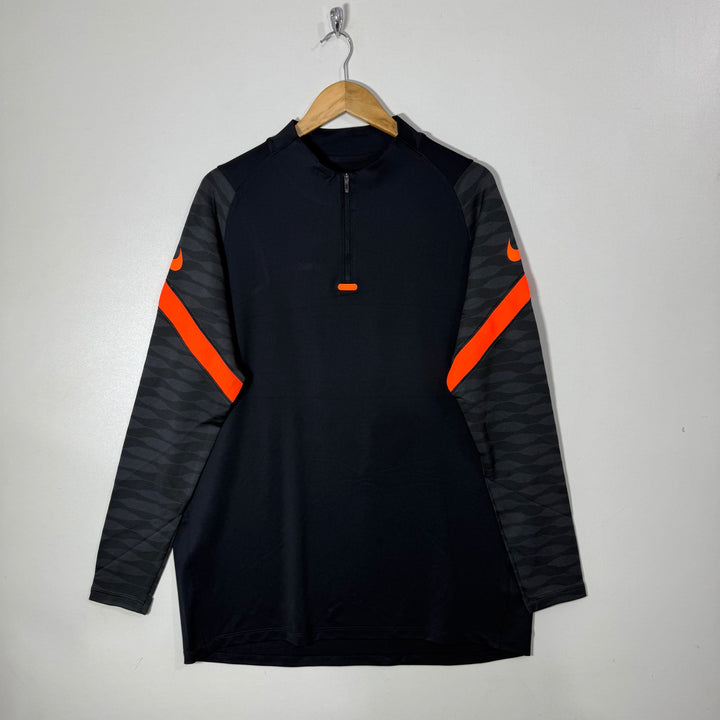 NIKE DRI FIT SPORT PULLOVER BLACK COLOUR