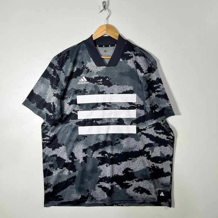 ADIDAS SPORT TSHIRT